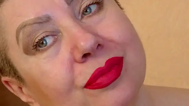 LadyPosh online show from October 30, 2025, 9:55 pm