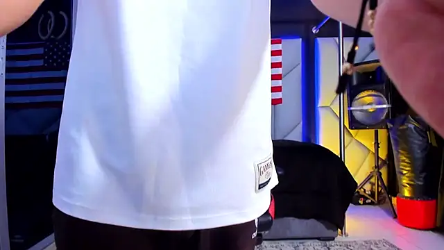 Aydenmiller96 online show from April 3, 2026, 4:52 am