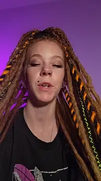 Snapshot of LucidLucy chatting on November 9, 2025, 6:50 am LucidLucy online show from November 9, 2025, 6:50 am