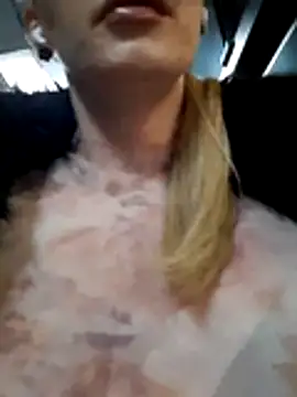 Snapshot of Dirtyfeelin chatting on December 15, 2025, 5:08 pm Dirtyfeelin online show from December 15, 2025, 5:08 pm