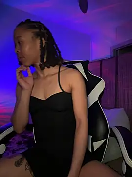 Snapshot of thebrattygoddess chatting on February 16, 2025, 8:33 pm thebrattygoddess online show from February 16, 2025, 8:33 pm