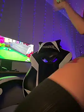 Snapshot of thebrattygoddess chatting on March 19, 2025, 11:57 pm thebrattygoddess online show from March 19, 2025, 11:57 pm