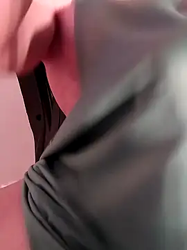 sexy fit guy on cam online show from February 16, 2025, 8:55 pm