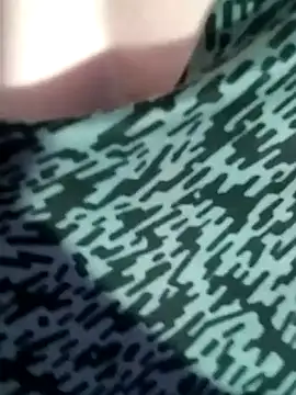 sexy fit guy on cam online show from January 24, 2025, 12:52 pm