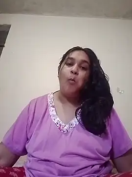 Indianbloom- online show from November 12, 2025, 1:37 pm