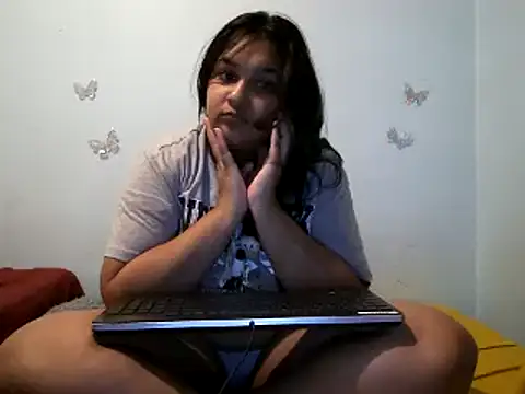 Indianbloom- online show from October 17, 2025, 10:11 pm