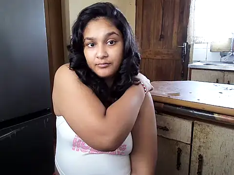 Indianbloom- online show from September 10, 2025, 8:35 am