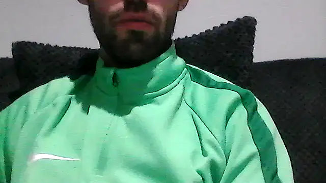 Snapshot of juju156111 chatting on November 12, 2025, 5:06 pm juju156111 online show from November 12, 2025, 5:06 pm