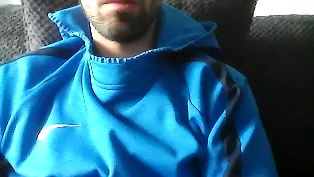 Snapshot of juju156111 chatting on December 4, 2025, 10:25 am juju156111 online show from December 4, 2025, 10:25 am