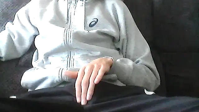 juju156111 online show from April 18, 2026, 8:27 am