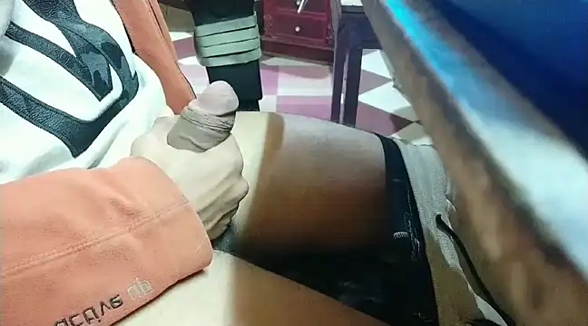 growing20yo online show from February 16, 2025, 12:52 am