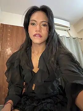 DarlingJenny22 online show from June 4, 2026, 8:24 pm