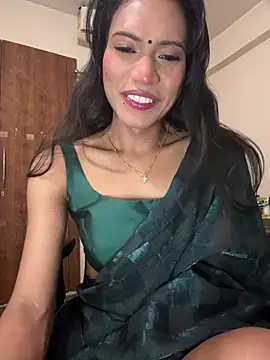 DarlingJenny22 online show from June 6, 2026, 10:59 pm