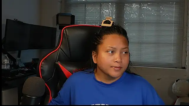 Bubbleliyah online show from March 31, 2026, 11:45 am