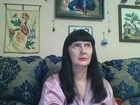 MelanyBanks online show from April 1, 2026, 1:52 pm