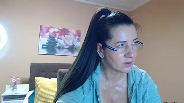 Gia888888 online show from January 27, 2025, 6:09 pm