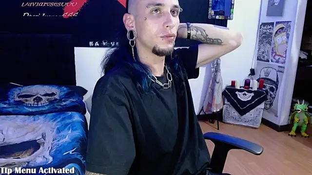 Snapshot of davidroses420 chatting on October 3, 2025, 2:37 am davidroses420 online show from October 3, 2025, 2:37 am