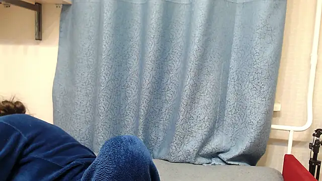 Snapshot of alisacucumber chatting on October 22, 2025, 4:28 pm alisacucumber online show from October 22, 2025, 4:28 pm