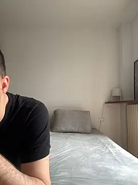 couplepenetration online show from March 1, 2025, 10:13 am