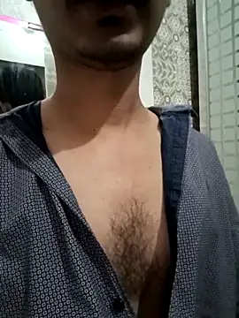 dreamtoungelick69 online show from March 8, 2026, 5:27 pm