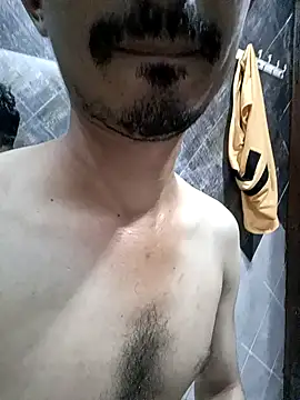 Snapshot of dreamtoungelick69 chatting on September 19, 2025, 9:46 am dreamtoungelick69 online show from September 19, 2025, 9:46 am