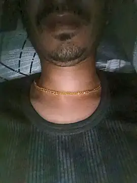 Snapshot of dreamtoungelick69 chatting on March 12, 2025, 10:17 pm dreamtoungelick69 online show from March 12, 2025, 10:17 pm