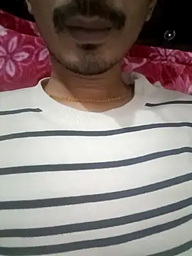 Snapshot of dreamtoungelick69 chatting on March 3, 2025, 5:52 pm dreamtoungelick69 online show from March 3, 2025, 5:52 pm