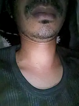 Snapshot of dreamtoungelick69 chatting on March 9, 2025, 10:30 pm dreamtoungelick69 online show from March 9, 2025, 10:30 pm