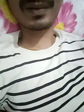 Snapshot of dreamtoungelick69 chatting on March 4, 2025, 5:24 pm dreamtoungelick69 online show from March 4, 2025, 5:24 pm