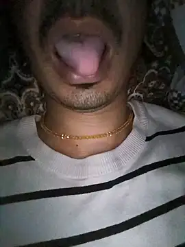 Snapshot of dreamtoungelick69 chatting on January 24, 2025, 10:19 pm dreamtoungelick69 online show from January 24, 2025, 10:19 pm