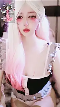 Snapshot of candy_cola chatting on February 21, 2026, 11:23 am candy cola online show from February 21, 2026, 11:23 am