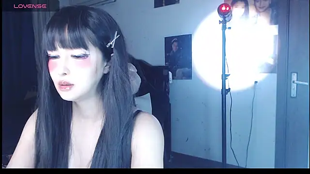 candy cola online show from November 5, 2025, 11:57 am