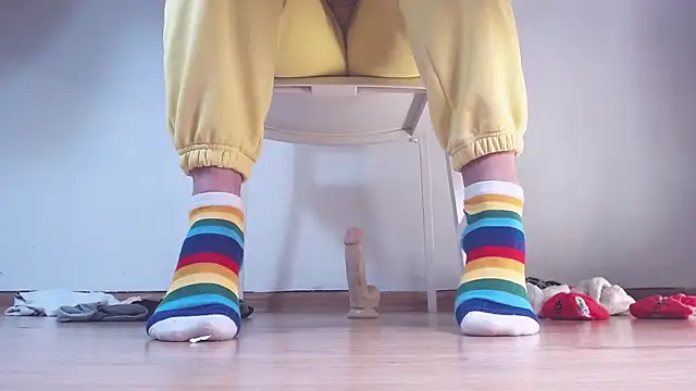 Snapshot of Foot_Goddes_ chatting on January 10, 2025, 12:47 pm Foot Goddes online show from January 10, 2025, 12:47 pm