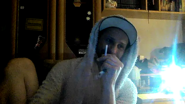 Snapshot of FireFox_Feel chatting on March 21, 2025, 12:18 am FireFox Feel online show from March 21, 2025, 12:18 am