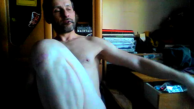 Snapshot of FireFox_Feel chatting on March 19, 2025, 3:51 pm FireFox Feel online show from March 19, 2025, 3:51 pm