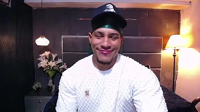 Snapshot of teddyfit19cm chatting on February 24, 2026, 1:45 pm teddyfit19cm online show from February 24, 2026, 1:45 pm