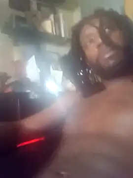 Snapshot of PrinceNoAlbert chatting on December 6, 2024, 3:39 pm PrinceNoAlbert online show from December 6, 2024, 3:39 pm