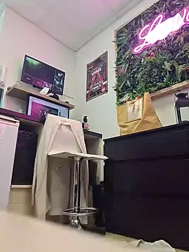 Snapshot of Nathotsexy1 chatting on December 31, 2024, 1:30 pm Nathotsexy1 online show from December 31, 2024, 1:30 pm