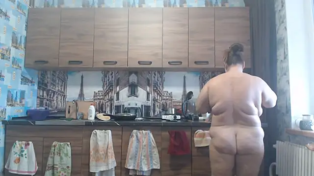 Snapshot of Amy_August chatting on March 4, 2026, 6:54 am Amy August online show from March 4, 2026, 6:54 am