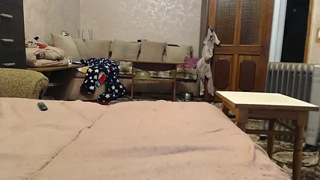 Snapshot of Amy_August chatting on February 5, 2026, 5:03 am Amy August online show from February 5, 2026, 5:03 am