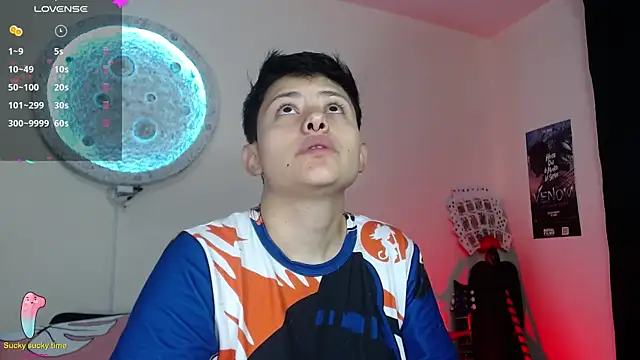 girl intense444 online show from March 10, 2025, 1:21 pm