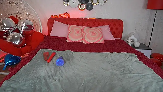 LittleShyy online show from March 11, 2025, 1:45 pm