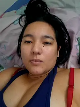 Snapshot of Yoko1502@xh chatting on July 3, 2026, 7:53 pm Yoko1502xh online show from July 3, 2026, 7:53 pm