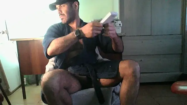 Snapshot of MILITARS chatting on July 2, 2026, 2:56 am MILITARS online show from July 2, 2026, 2:56 am