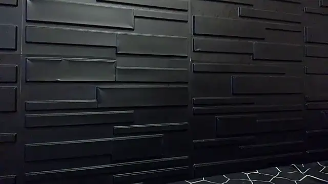 Snapshot of KrikaCat chatting on October 29, 2025, 3:33 pm KrikaCat online show from October 29, 2025, 3:33 pm