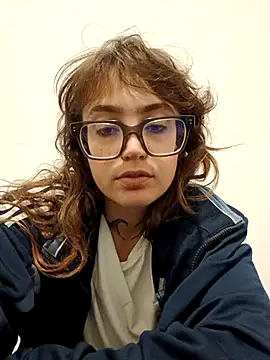 Snapshot of Blulilla69 chatting on November 1, 2025, 5:51 pm Blulilla69 online show from November 1, 2025, 5:51 pm