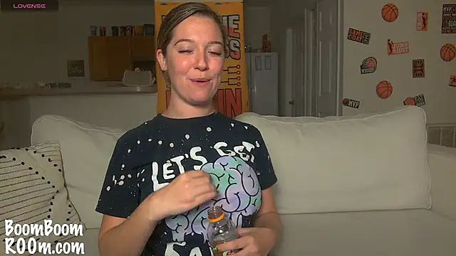 boomboomr00m online show from March 22, 2025, 6:36 pm