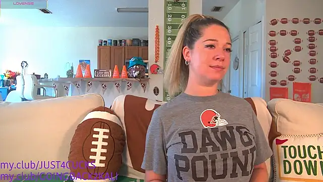 boomboomr00m online show from September 21, 2025, 3:17 pm