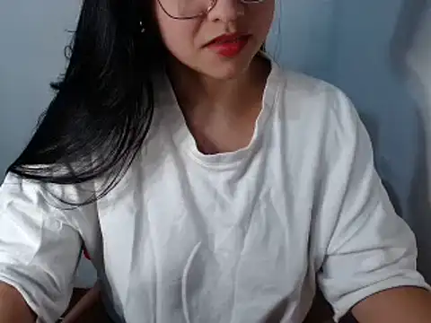 lizbodu online show from March 16, 2025, 3:04 am