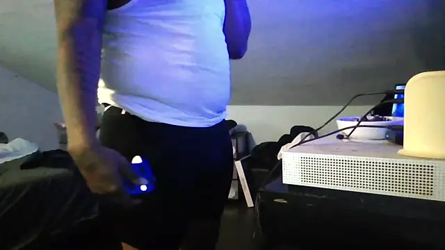 ReeferMadness59 online show from April 19, 2026, 4:41 pm